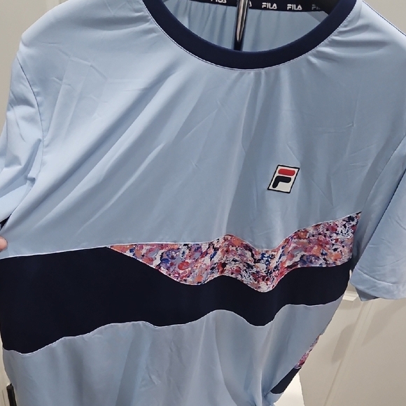 Fila Men's Light Blue and Navy Graphic Tee - Picture 4 of 6
